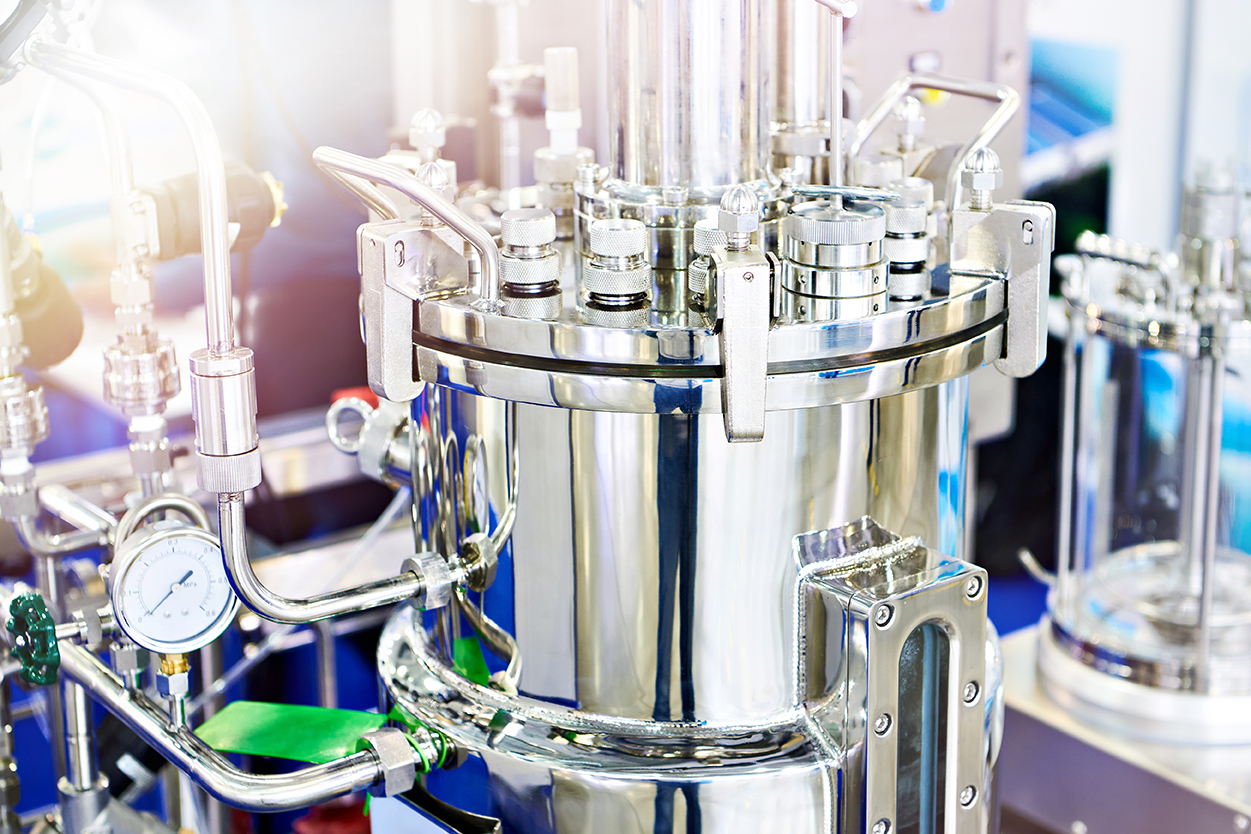 L’immagine mostra un tipico reattore nell’industria farmaceutica, per cui Tempco ha realizzato due chiller a -20° C per la produzione di principi attivi