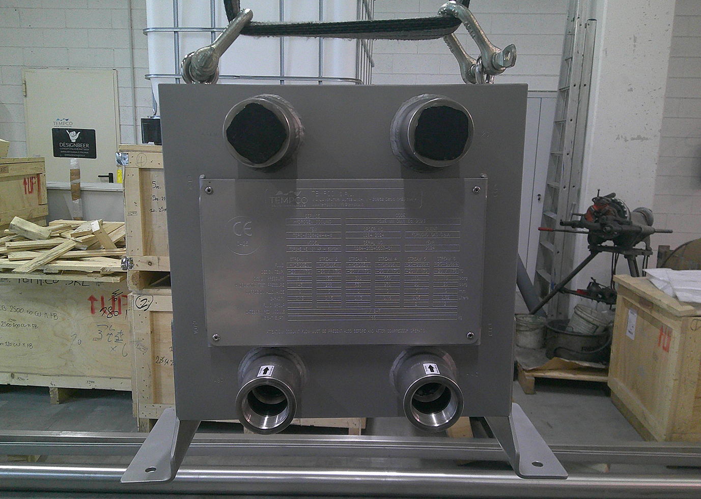 Immagine che mostra lo scambiatore di calore PCHE realizzato da Tempco per installazione in compressore per idrogeno a elevata purezza