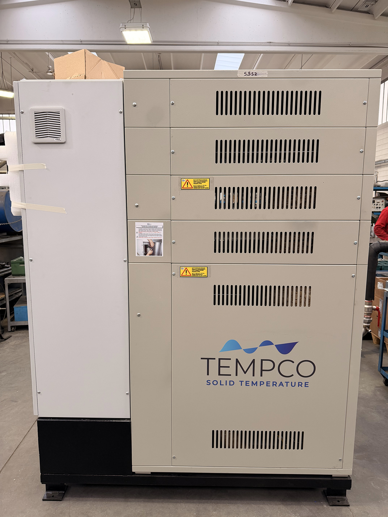Image showing a Tempco diathermic oil temperature control unit for carbon fiber impregnation with UL construction.
